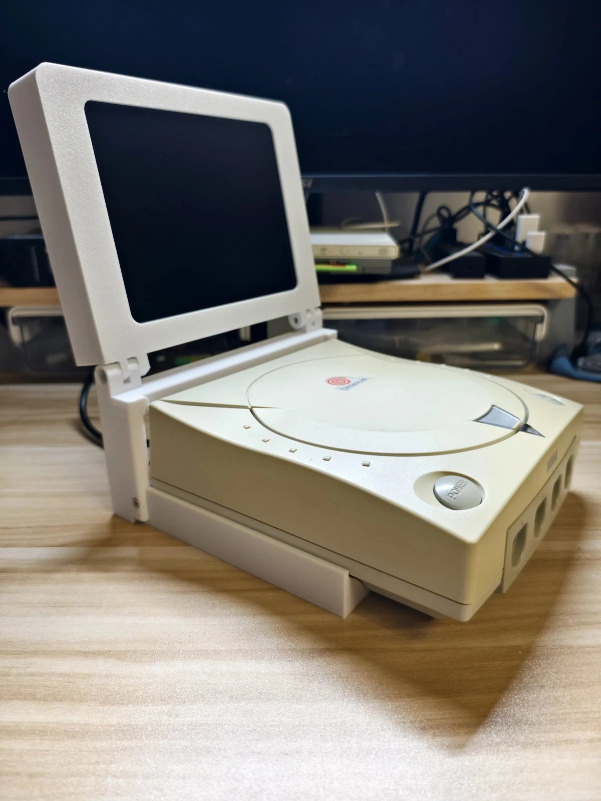 8" Dreamcast Mini Monitor – Retro Arcade Display w/ Stereo Speakers (720P)