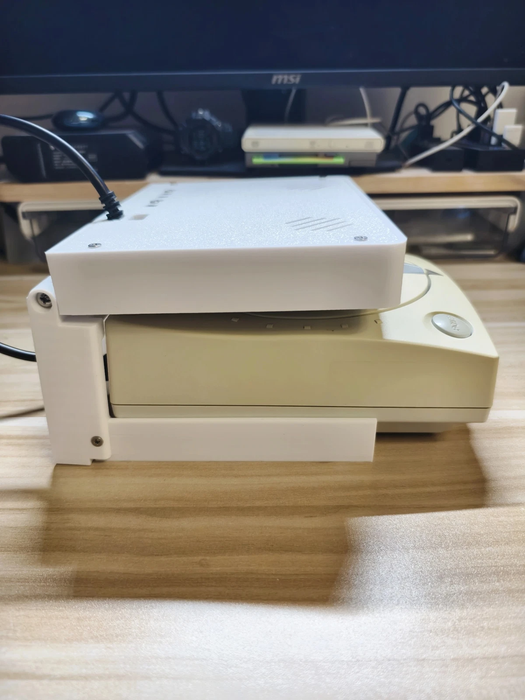 8" Dreamcast Mini Monitor
